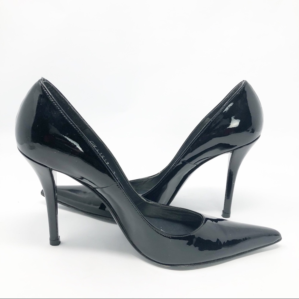 Stuart Weizmann Size 7.5M Patent Leather Pumps
